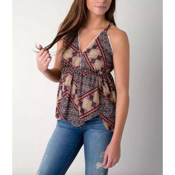 Buckle Daytrip Bohemian Babydoll Paisley Cami Tank Top - Picture 2 of 13